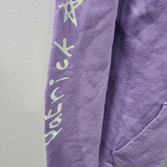 Patrick Star graphic hoodie - Picture 3 of 8